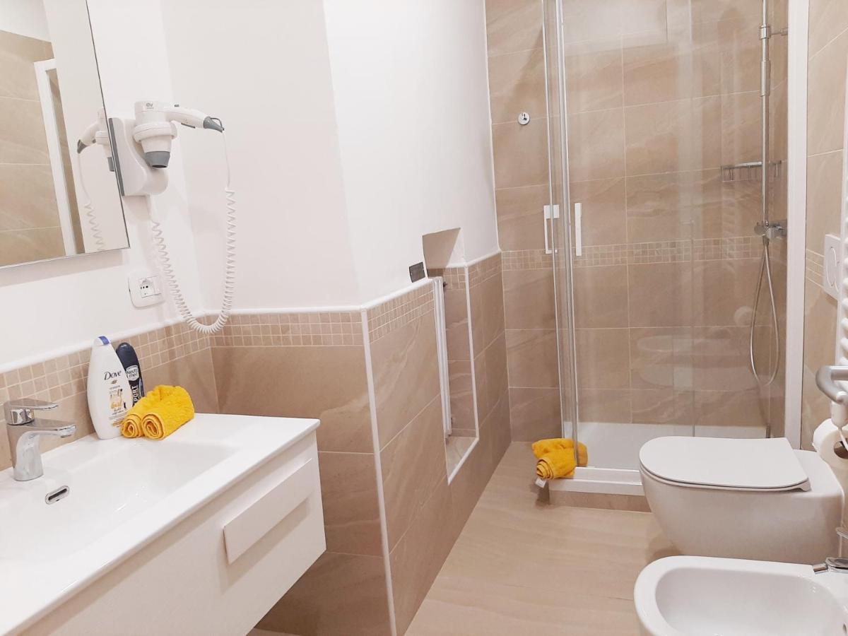 Trieste Center Rooms & Apartments - Fiori Di Τεργέστη Εξωτερικό φωτογραφία