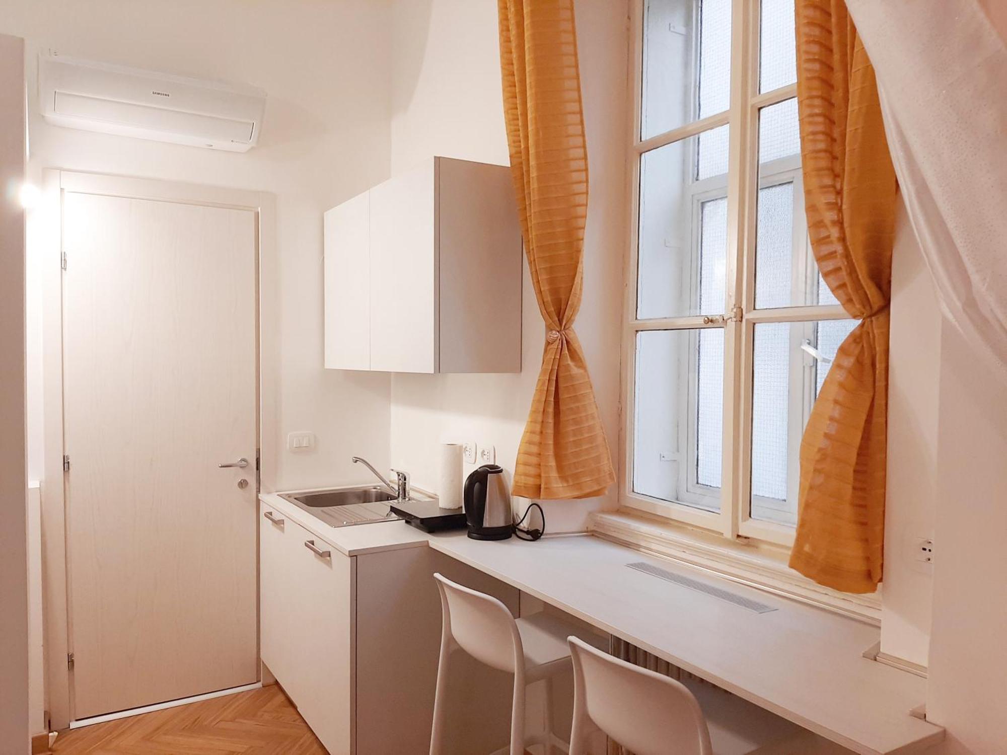 Trieste Center Rooms & Apartments - Fiori Di Τεργέστη Εξωτερικό φωτογραφία