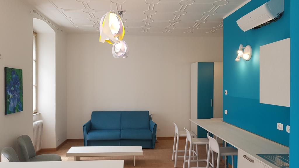 Trieste Center Rooms & Apartments - Fiori Di Τεργέστη Εξωτερικό φωτογραφία